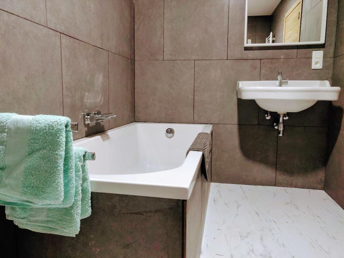 Heers Wetterdelle Lodge מראה חיצוני תמונה